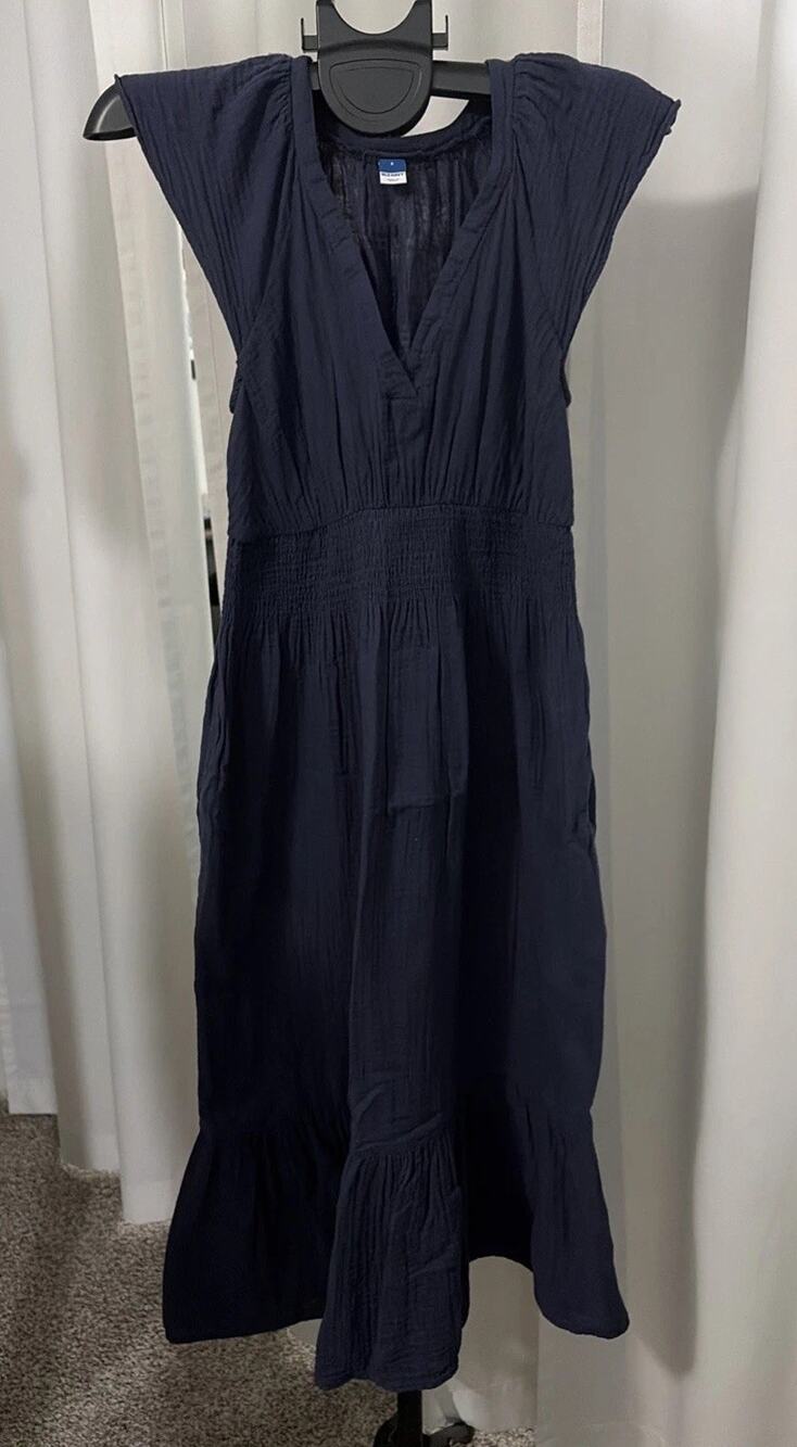 Old Navy Sz Small Sleeveless Maxi dress With Pockets In Navy 100% Cotton